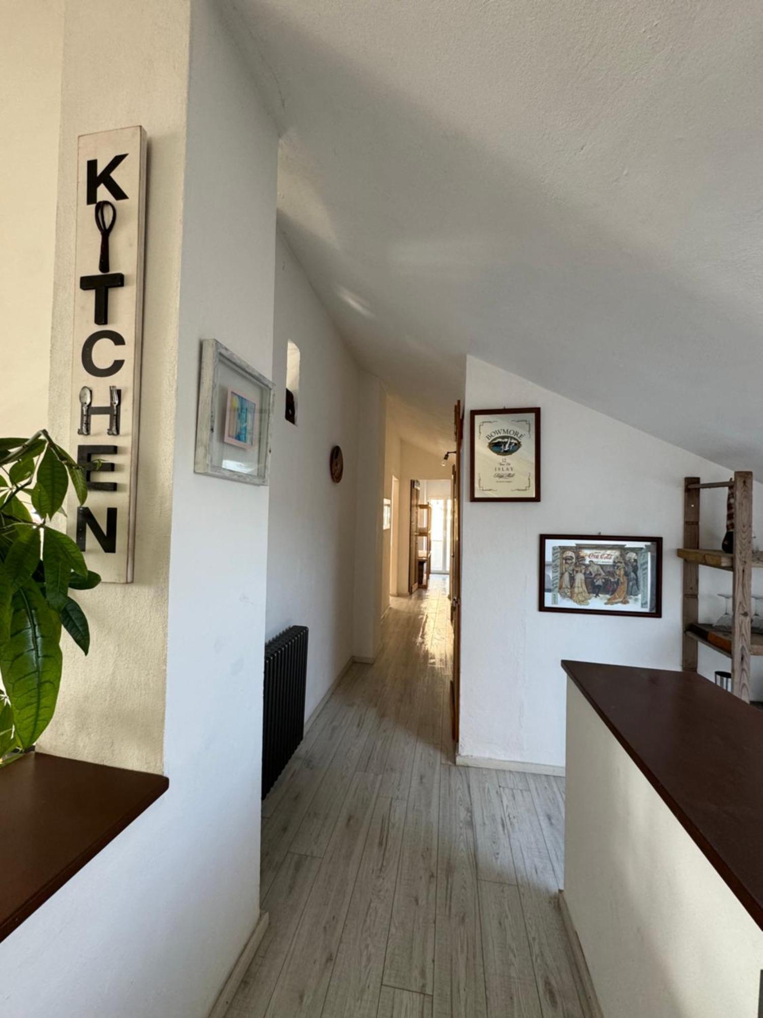 Apartamento Mansarda Vista Mare A Zinola Savona Exterior foto